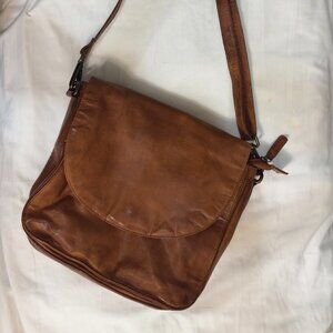 CROSSBODY HANDBAG